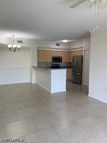 1180 Reserve WAY 206, Naples, FL 34105