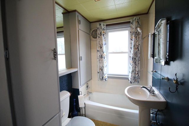 N88W17170 Main STREET, Menomonee Falls, WI 53051