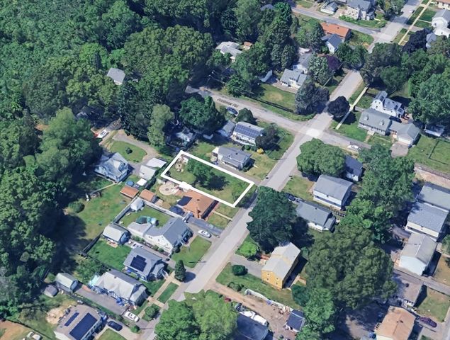 - Glenwood Street, Springfield, MA 01119