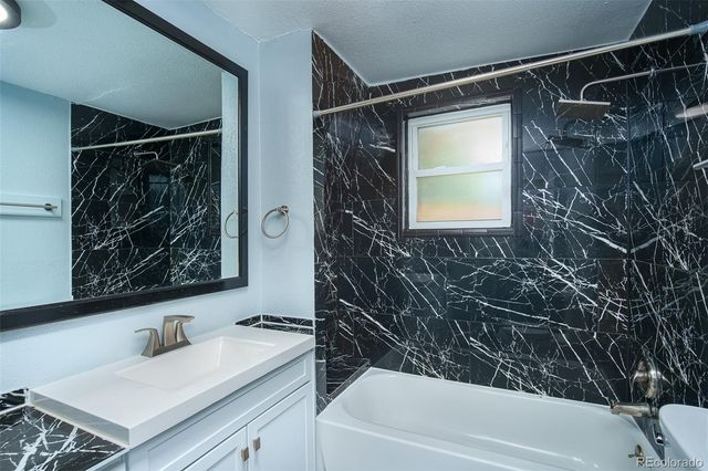 1240 S Navajo Street, Denver, CO 80223