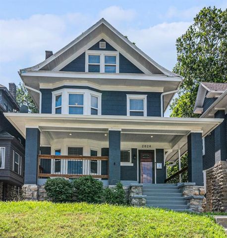 2824 Tracy Avenue, Kansas City, MO 64109