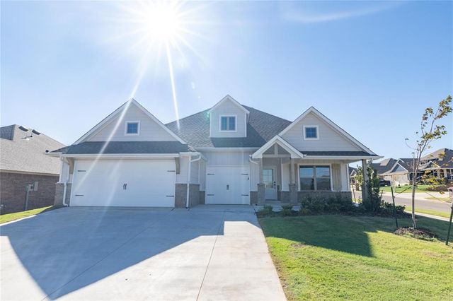 809 Sandgrass Road, Choctaw, OK 73020