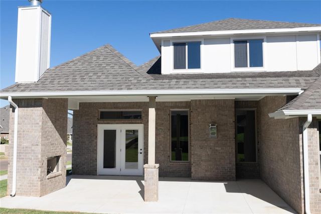 809 Sandgrass Road, Choctaw, OK 73020