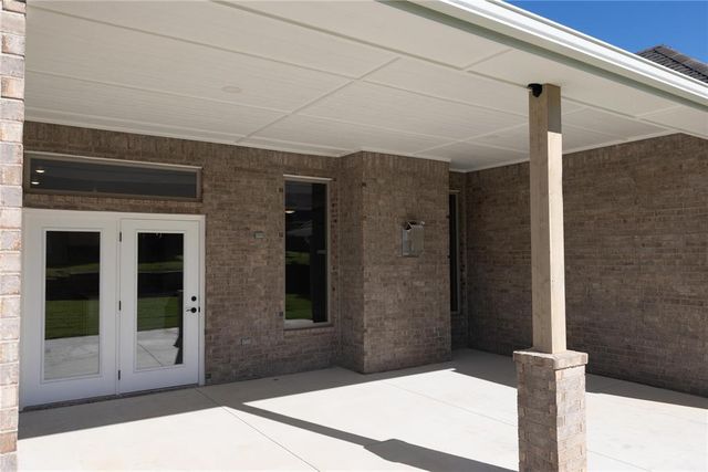 809 Sandgrass Road, Choctaw, OK 73020