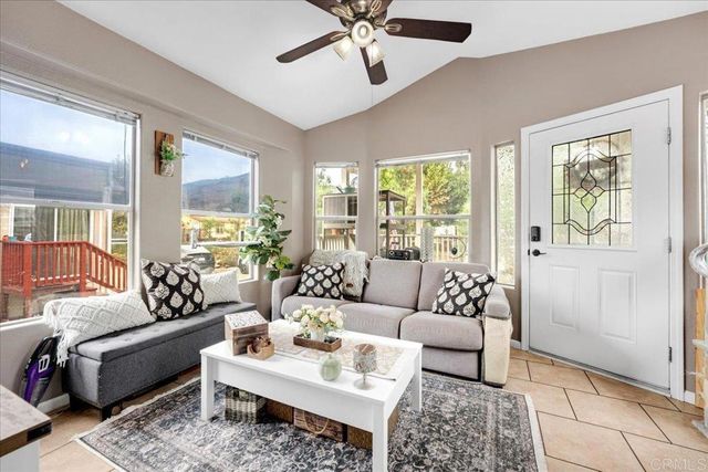 1631 Harbison Canyon Rd 24, El Cajon, CA 92019