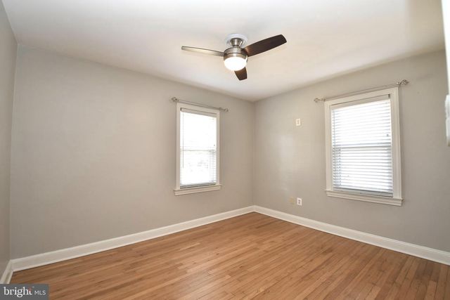 2847 FAIRMONT ST, Falls Church, VA 22042