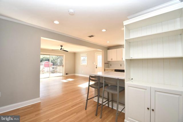 2847 FAIRMONT ST, Falls Church, VA 22042