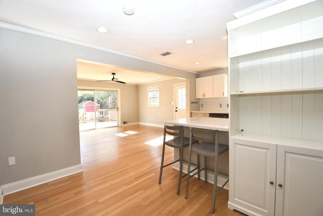 2847 FAIRMONT ST, Falls Church, VA 22042