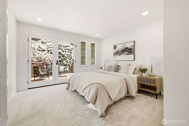 870 10th Lane, Fox Island, WA 98333