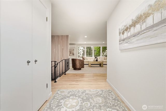 870 10th Lane, Fox Island, WA 98333