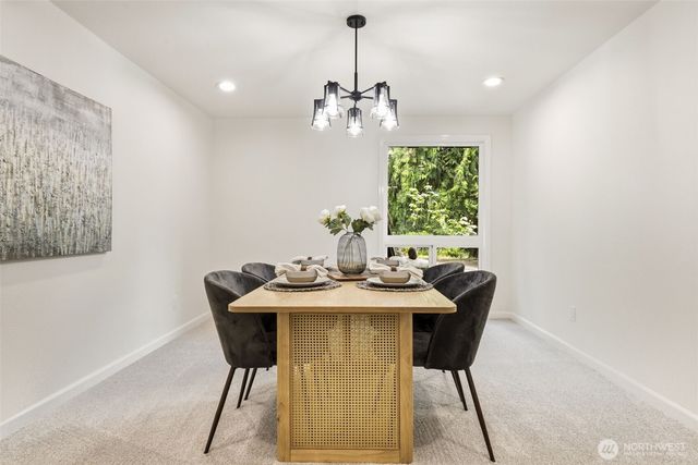 870 10th Lane, Fox Island, WA 98333