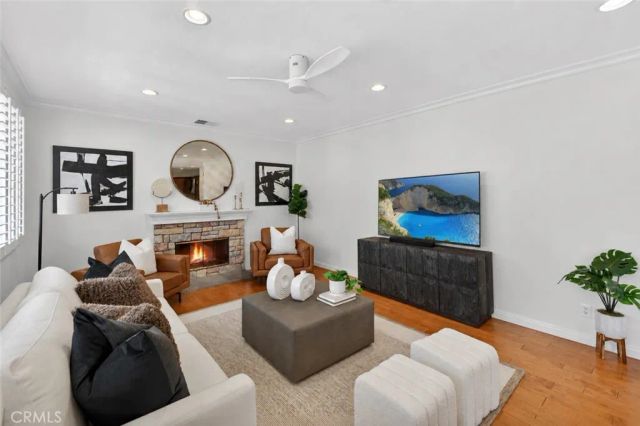 23 Delano, Irvine, CA 92602