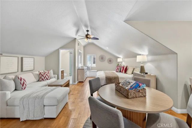 23 Delano, Irvine, CA 92602