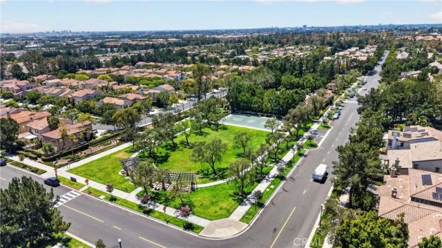 23 Delano, Irvine, CA 92602
