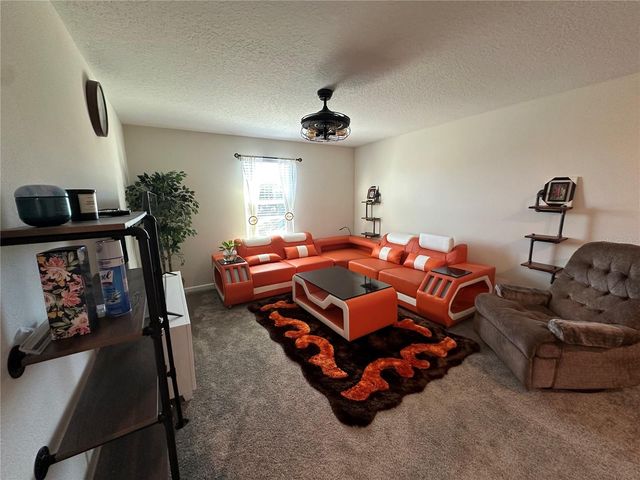 4511 BLUFF OAK LOOP, Kissimmee, FL 34746