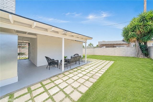 1404 E Louisa Avenue, West Covina, CA 91791