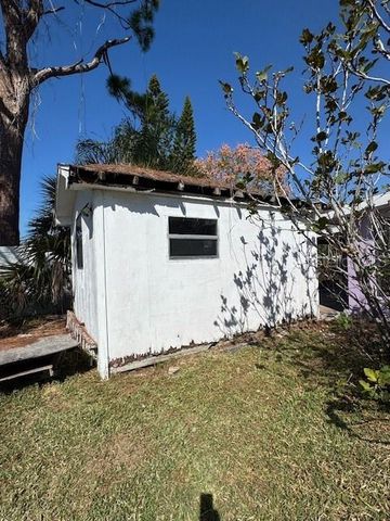 7235 ROYAL PALM DRIVE, New Port Richey, FL 34652