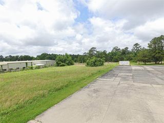 000 N Washington Avenue, Livingston, TX 77351