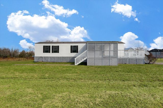 5806 S Highway 35, Alvin, TX 77511
