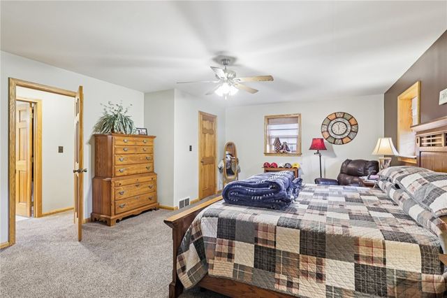 718 McDowell Rd, Hickory Twp, PA 16156