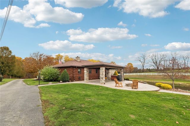 718 McDowell Rd, Hickory Twp, PA 16156