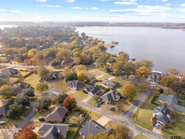 15733 Bay View Cir, Bullard, TX 75757