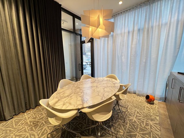 1419 W Belmont Avenue, Chicago, IL 60657