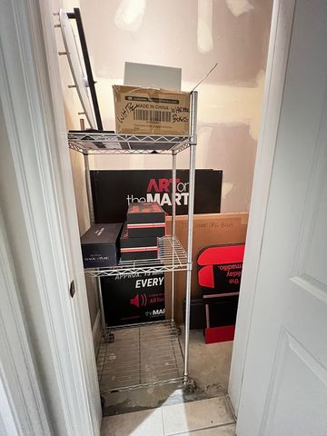 1419 W Belmont Avenue, Chicago, IL 60657