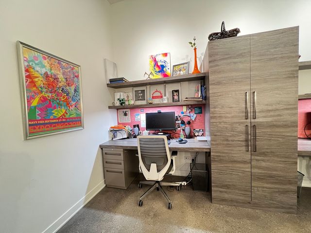 1419 W Belmont Avenue, Chicago, IL 60657