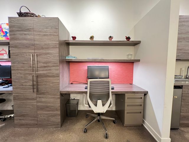 1419 W Belmont Avenue, Chicago, IL 60657