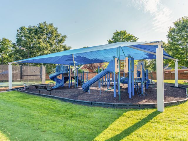 16415 Kelly Park Circle, Huntersville, NC 28078