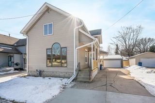 1357 CEAPE AVENUE, Oshkosh, WI 54901