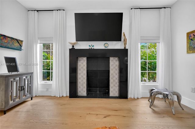 1109 Almeria Avenue, Coral Gables, FL 33134