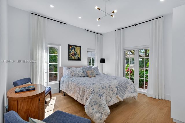 1109 Almeria Avenue, Coral Gables, FL 33134