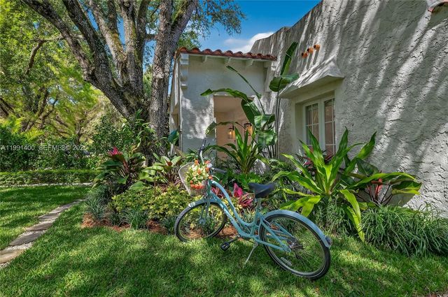 1109 Almeria Avenue, Coral Gables, FL 33134