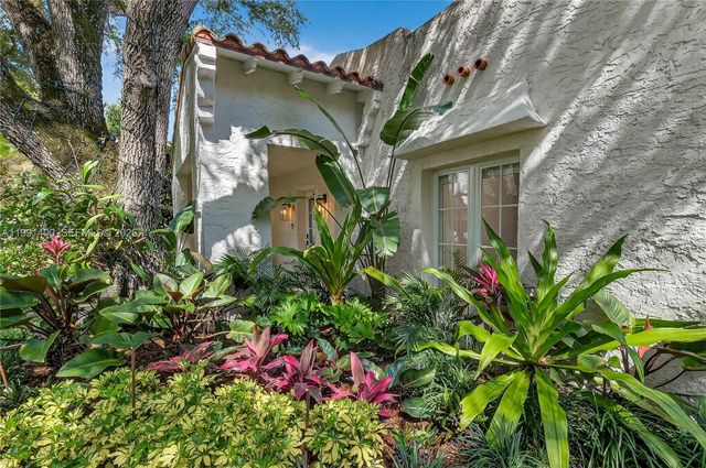 1109 Almeria Avenue, Coral Gables, FL 33134
