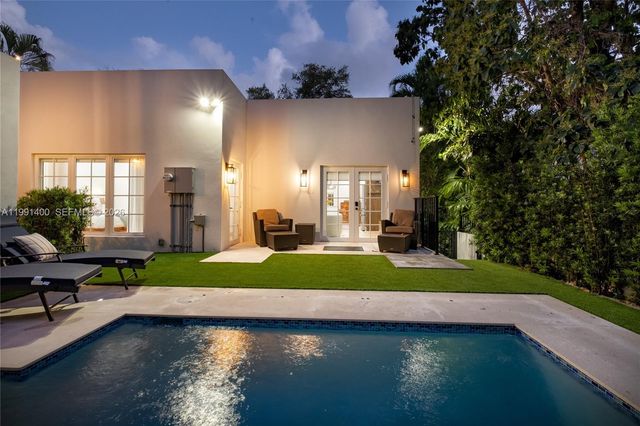 1109 Almeria Avenue, Coral Gables, FL 33134