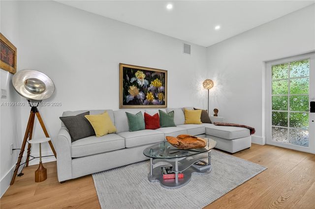 1109 Almeria Avenue, Coral Gables, FL 33134