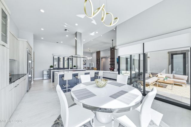 2978 Saddle Peak Drive, Reno, NV 89521