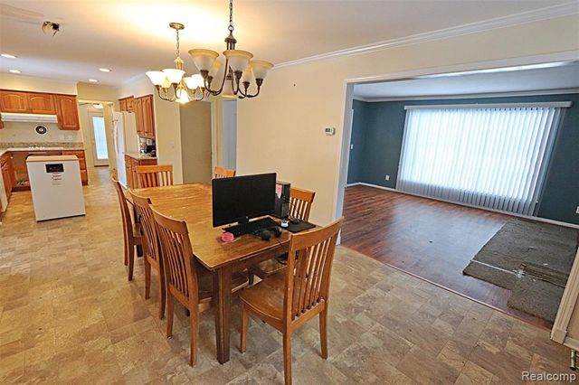 14158 Hubbard Street, Livonia, MI 48154