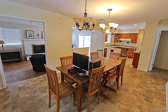 14158 Hubbard Street, Livonia, MI 48154