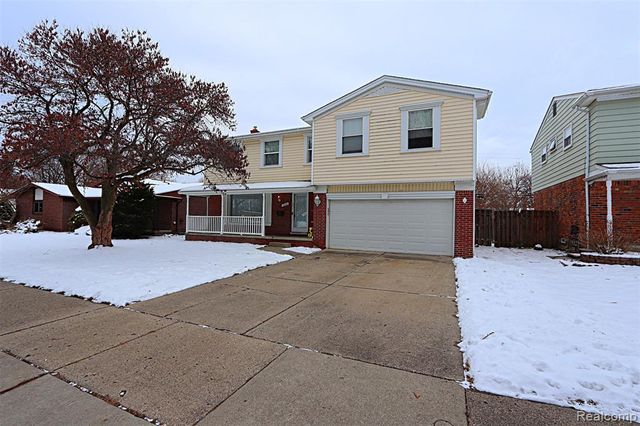 14158 Hubbard Street, Livonia, MI 48154