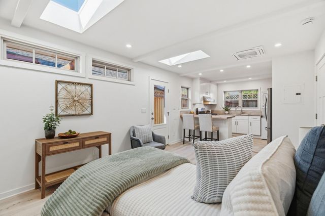 133 Washburn Avenue, Santa Cruz, CA 95060