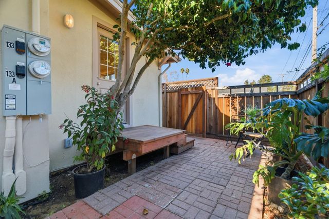 133 Washburn Avenue, Santa Cruz, CA 95060