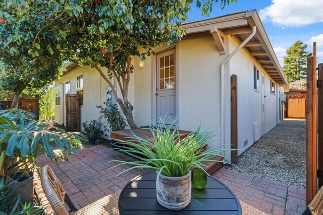 133 Washburn Avenue, Santa Cruz, CA 95060