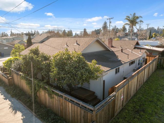 133 Washburn Avenue, Santa Cruz, CA 95060