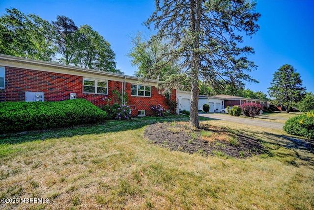 510 Laurel Brook Drive A, Brick, NJ 08724