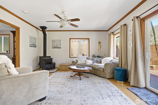 49487 Concrete Sauk Valley Rd, Concrete, WA 98237