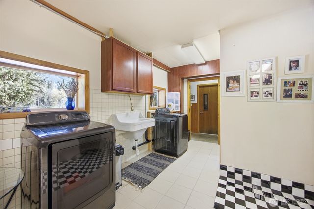 49487 Concrete Sauk Valley Rd, Concrete, WA 98237