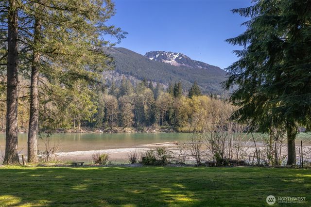 49487 Concrete Sauk Valley Rd, Concrete, WA 98237